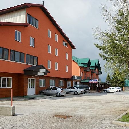 Lovac II Hotel ชาเบลียค ภายนอก รูปภาพ