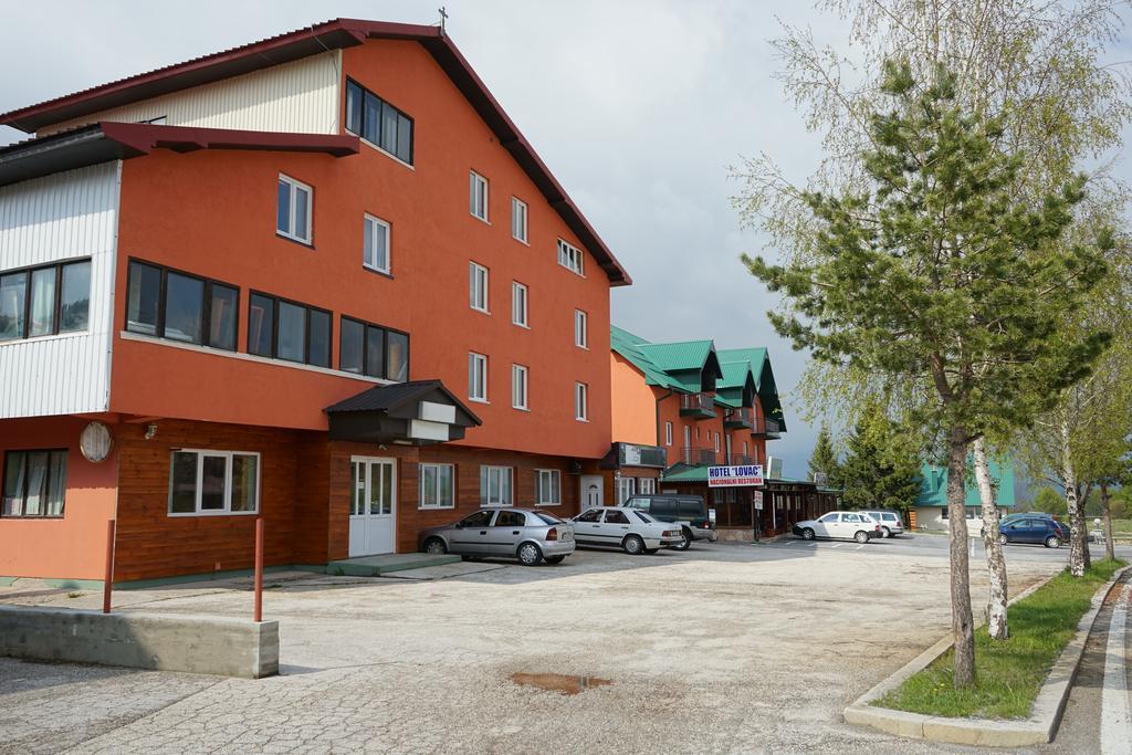Lovac II Hotel ชาเบลียค ภายนอก รูปภาพ
