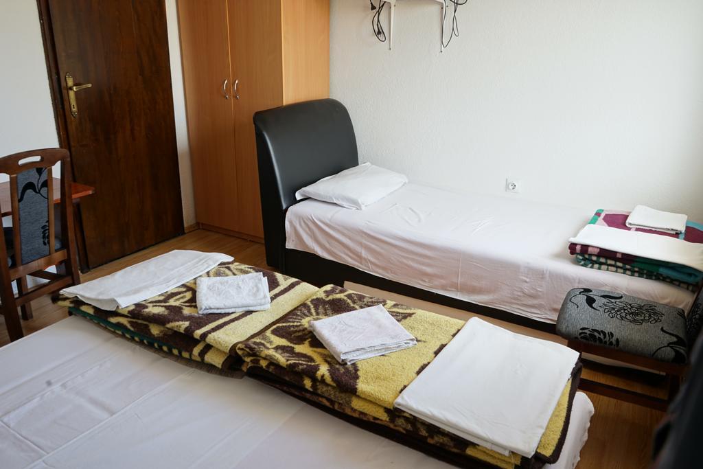 Lovac II Hotel ชาเบลียค ภายนอก รูปภาพ